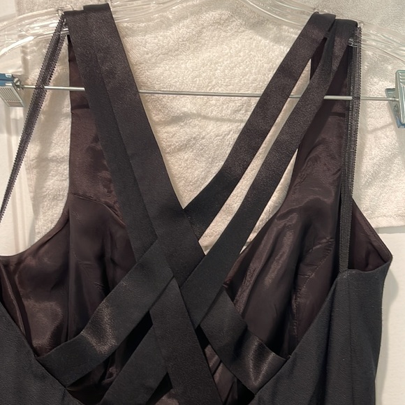 Long, ankle length black dress. Good condition. Cross cross back. - Picture 5 of 7